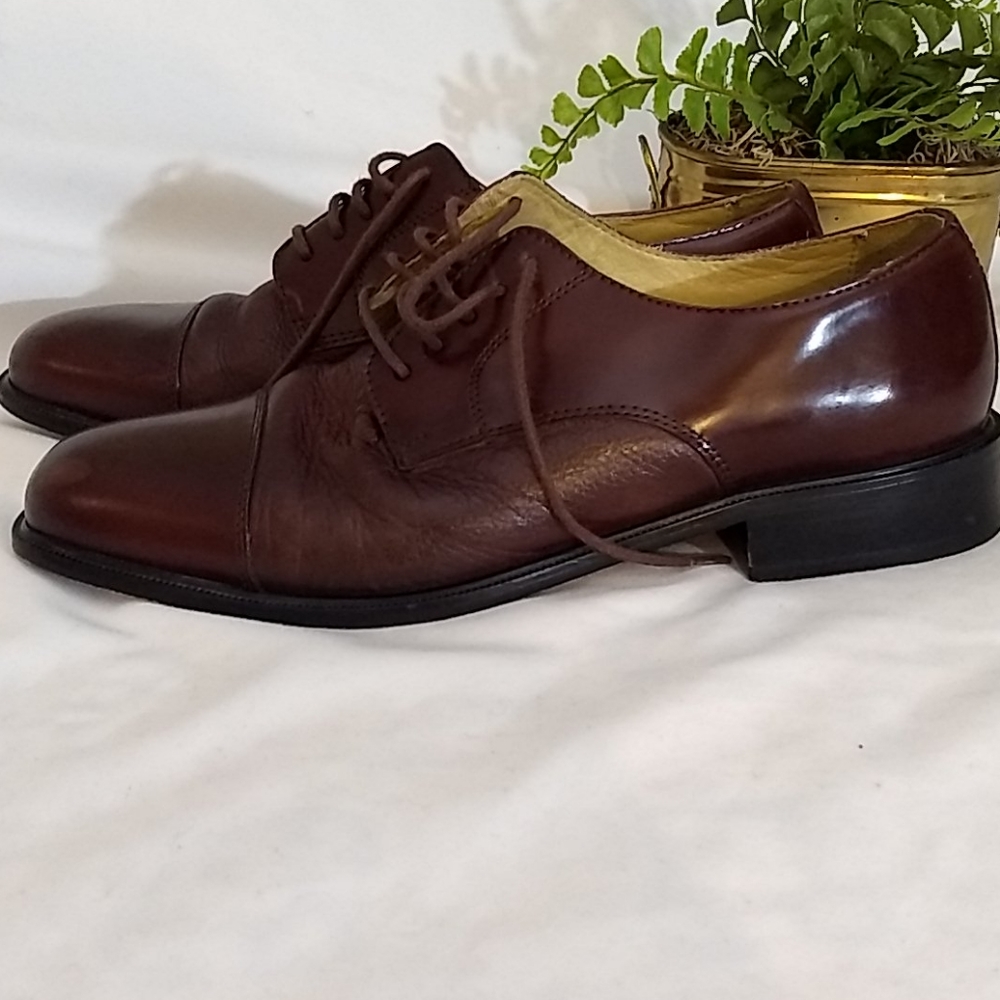 Florsheim Cognac  Leather Shoes  Size 11D